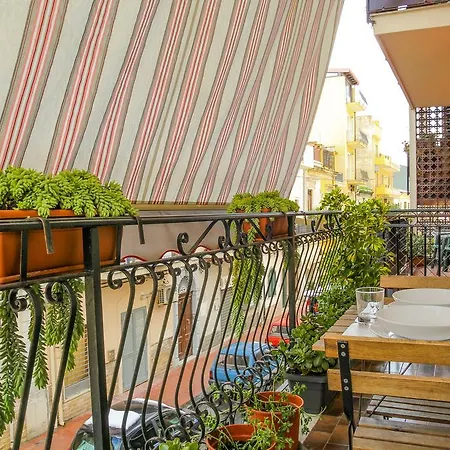 Naxos * 贾迪尼-纳克索斯