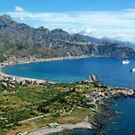 Naxos Apartment Giardini Naxos